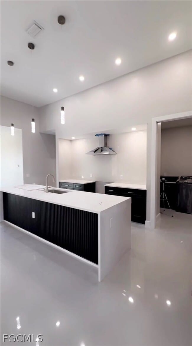 Building Photo - 15691 John Morris Rd