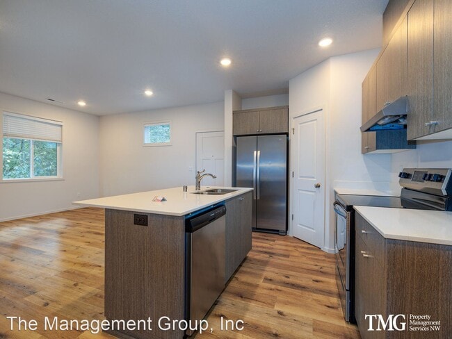 Foto del edificio - 3 br, 2.5 bath House - 3314 E 36th Court