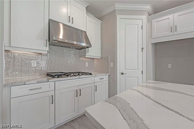 Building Photo - 17471 Caravita Ln