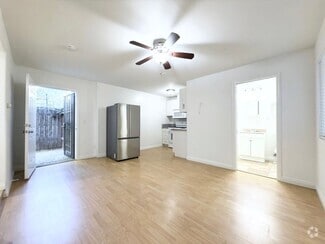 Building Photo - 2561 Gregory Dr