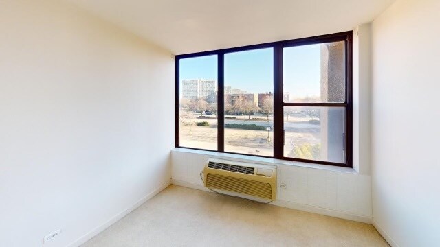 Foto del edificio - 345 E Eastgate Pl