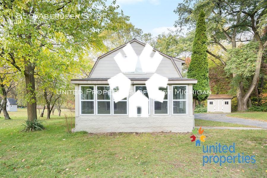 Foto principal - 1859 Aberdeen St NE