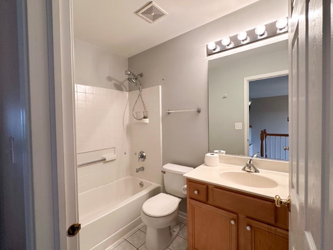 Building Photo - 264 Blue Spruce Ln