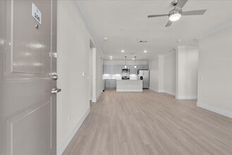 Building Photo - 540 Hobbs Rd