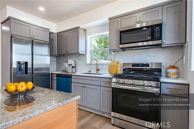 Building Photo - 2637 S Garth Ave