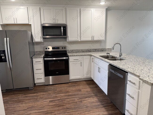 Foto del edificio - 2117 Bobwhite Ct