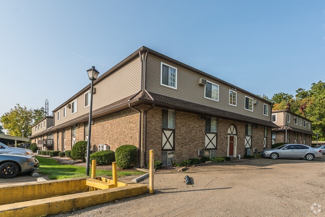 Oak Glen Apartments Canton, OH