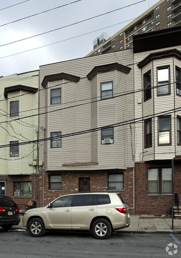 Foto del edificio - 110 49th St