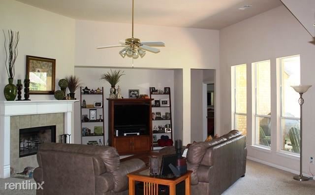 Building Photo - 107 Belton Dr