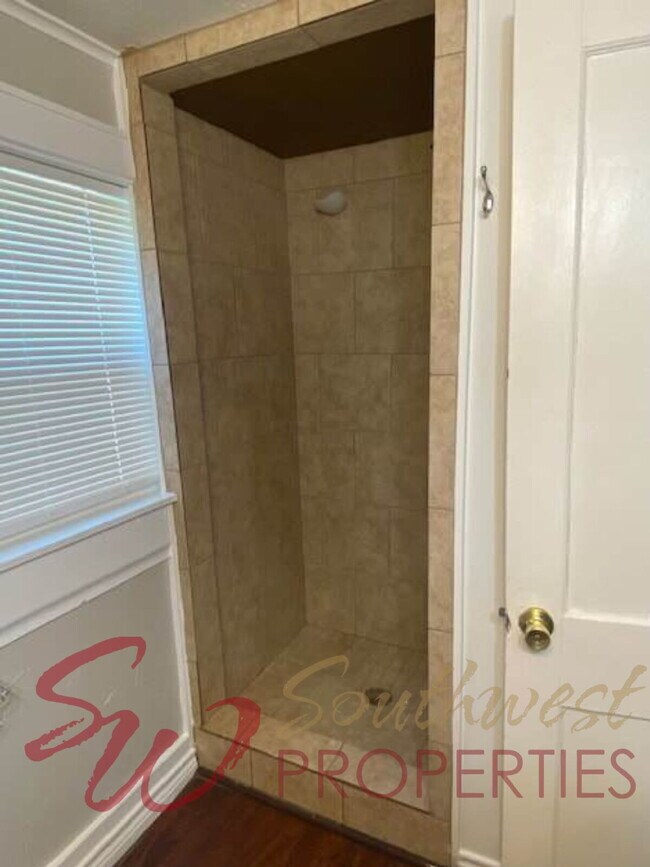 Foto del edificio - 1 Bedroom Garage Apartment — 1 Block from TSU (You Can’t Get Much Closer!)