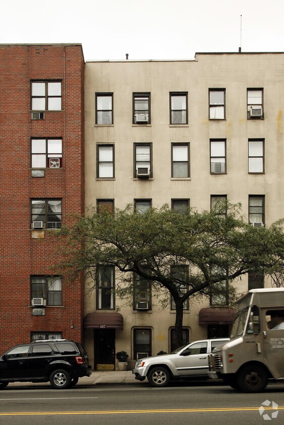 Building Photo - 467 W 57th St