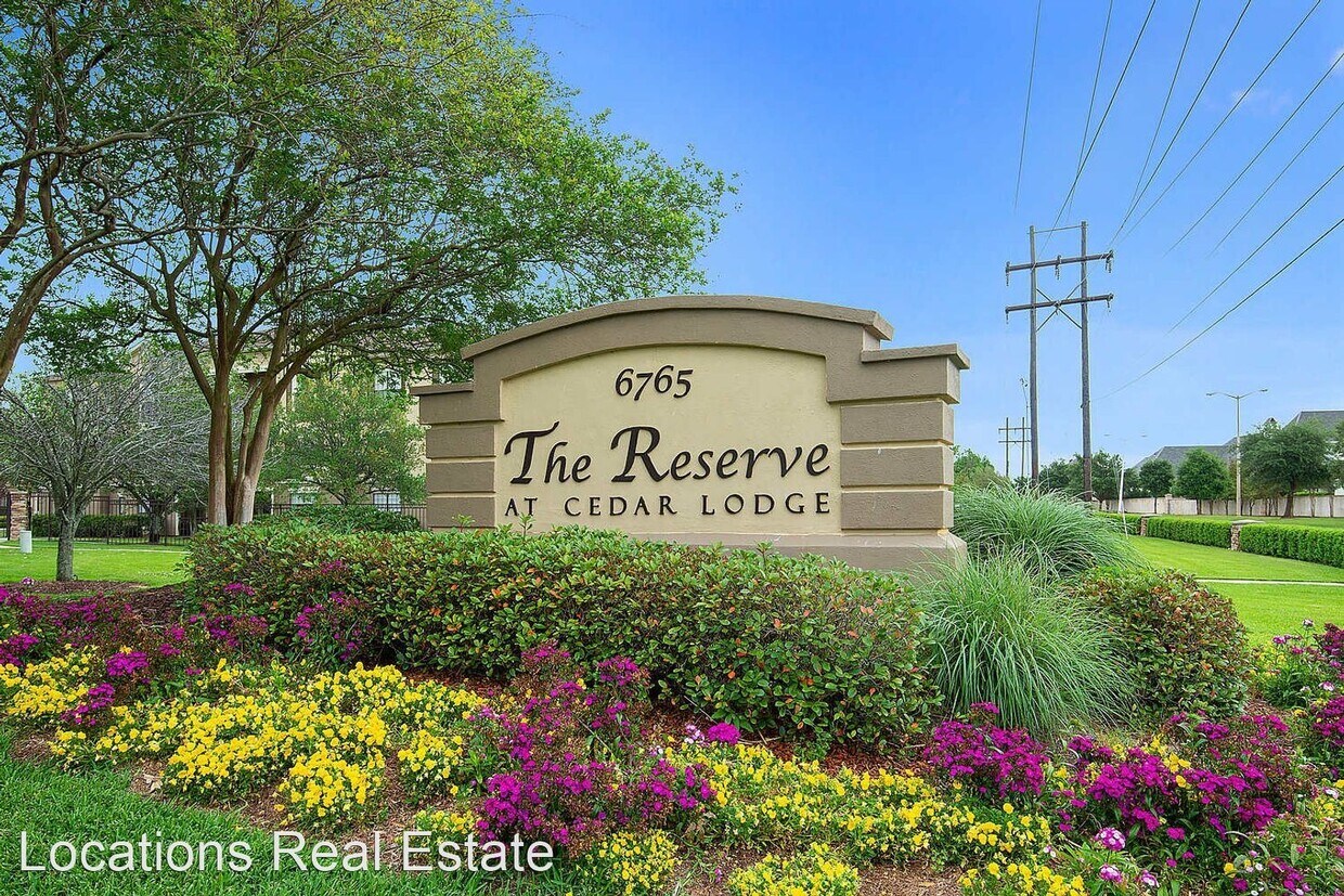 Primary Photo - 1 br, 1 bath House - 6767 Corporate Blvd