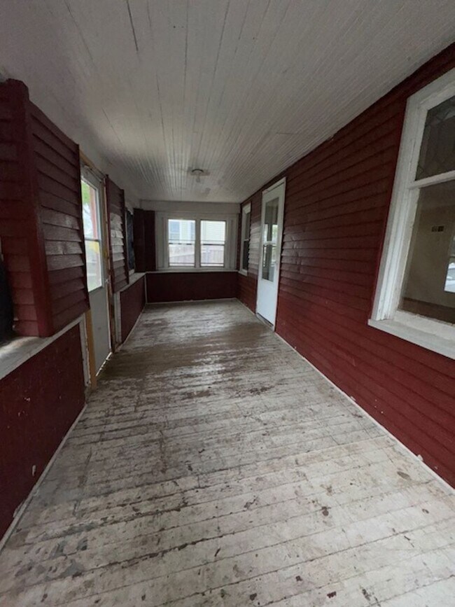 Foto del edificio - 3 Bedroom single family home coming soon!