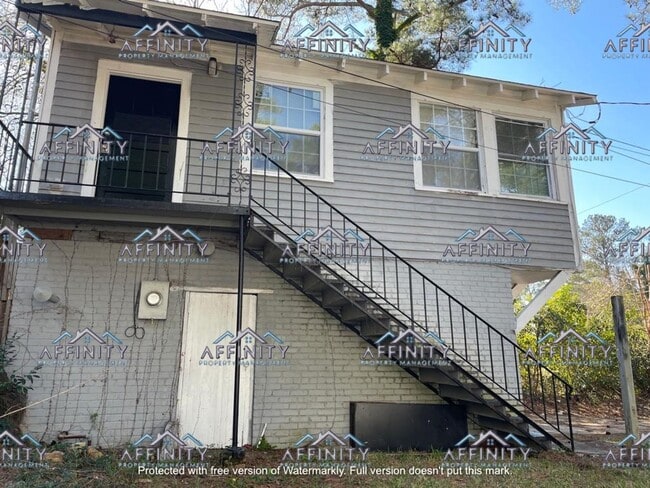 Building Photo - 2x1 Apartment 1126 Brentwood Ave Macon, Ga