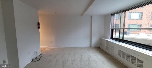 Building Photo - 1011 Arlington Blvd