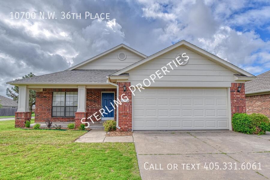 Foto principal - 10700 NW 36th Pl