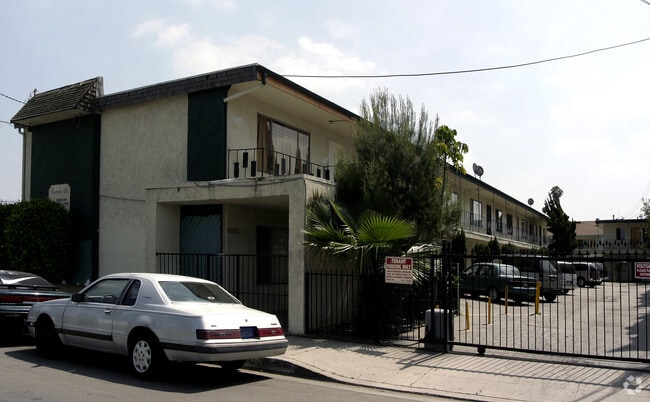 RamonaStreetApartments - Ramona Street Apartments