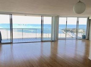 Primary Photo - 700 E Ocean Blvd