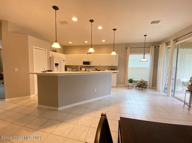 Foto del edificio - 1854 Sun Gazer Dr