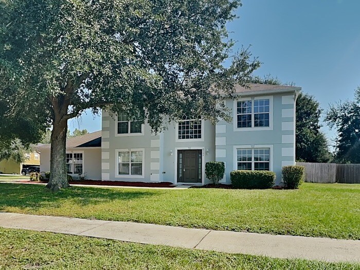 Primary Photo - 8799 Oxfordshire Ave E