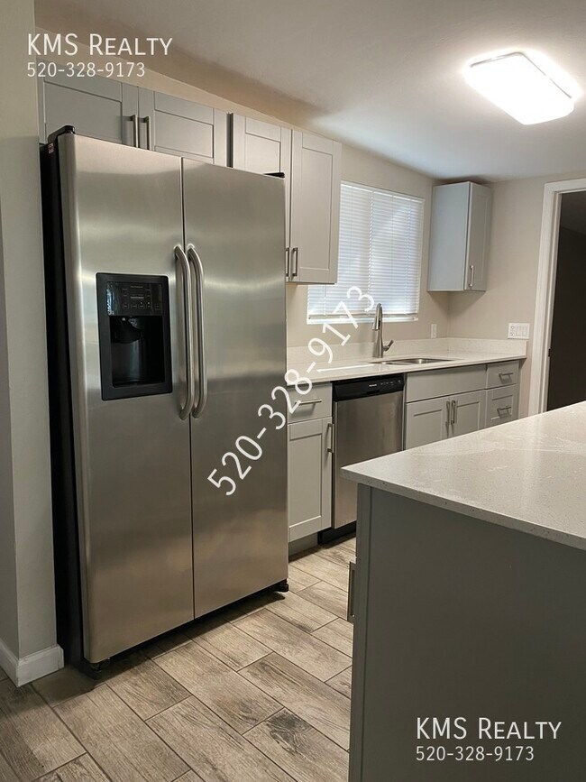 Foto del edificio - 4 Beds / 2 Bath - OWNER/AGENT