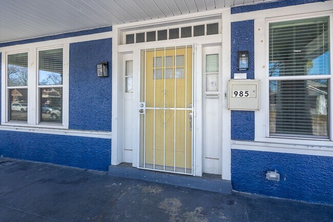 Foto del edificio - Midtown Charm!  Updated 3BR/2BA house