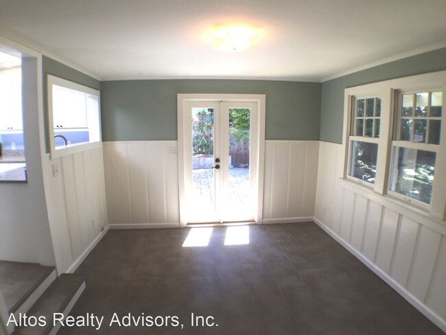 Building Photo - 2 br, 1 bath House - 743 17th Avenue