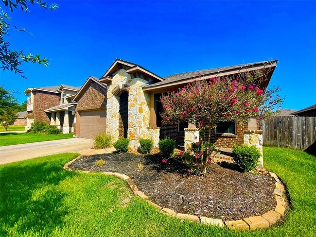 Building Photo - 150 Meadow Valley Dr