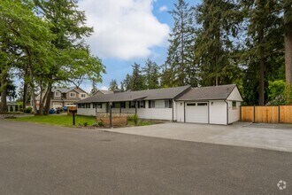Building Photo - 8006 Nixon Ave SW