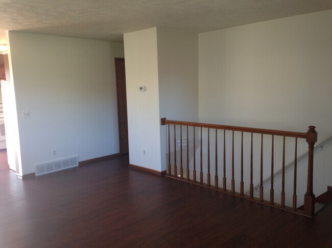 Foto del edificio - 4194 Ivanrest Ave SW