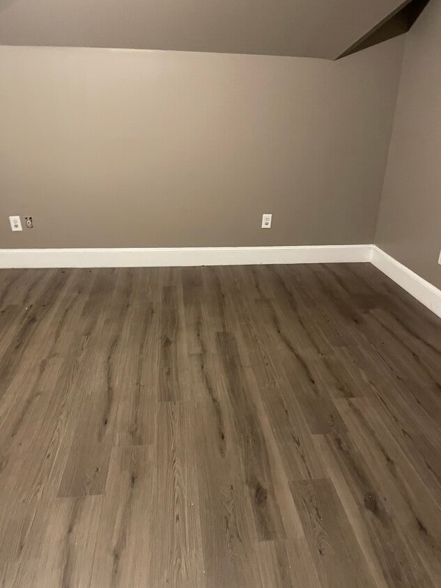 Living room - 17 Blake St (New Haven, CT)