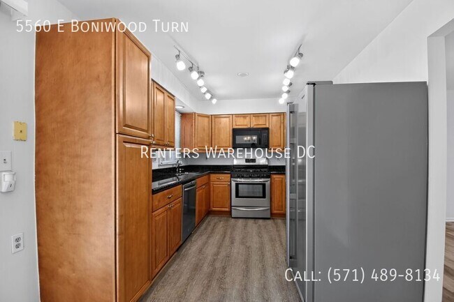 Foto del edificio - 5560 E Boniwood Turn