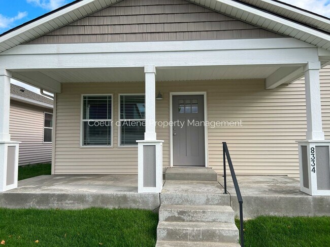Foto del edificio - 3 bed house in Crown Pointe subdivision!
