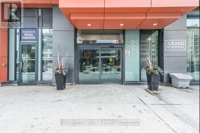 Photo du bâtiment - 4070 Confederation Pkwy