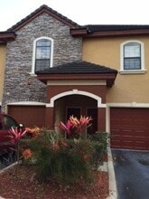 Building Photo - 2254 Chianti Pl