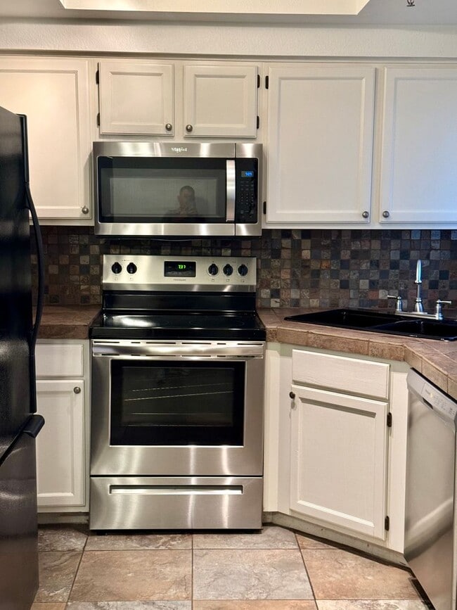 Building Photo - Fantastic 1bd/1ba property at a great price in Scottsdale