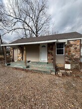 Building Photo - 1396 Cranfield Rd