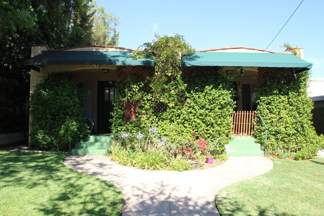 Building Photo - 54 N Parkwood Ave