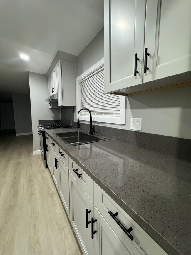 Foto del edificio - 6476 Orizaba Ave