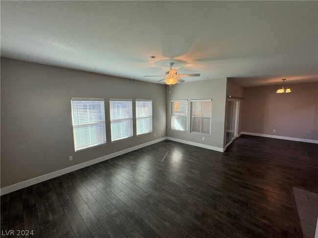 Building Photo - 11885 Tevare Ln