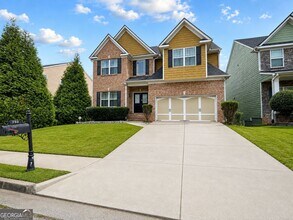 Building Photo - 759 Lynnfield Dr SE