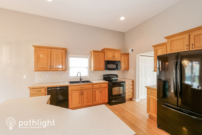 Building Photo - 15367 S Darnell St, Olathe, KS, 66062
