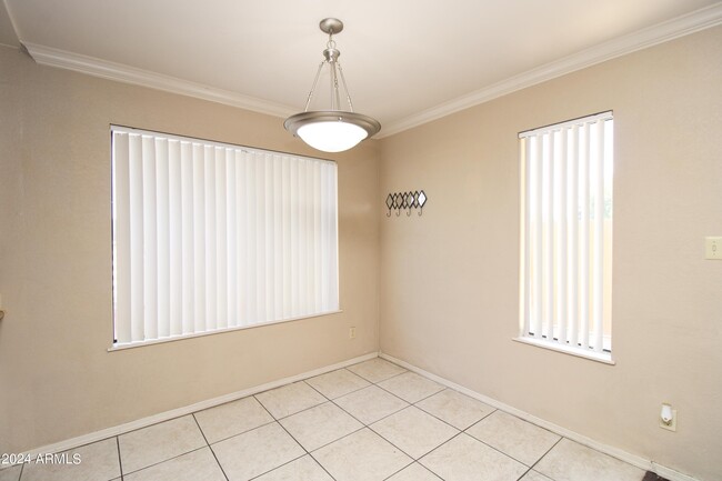 Foto del edificio - 3600 Hayden Rd