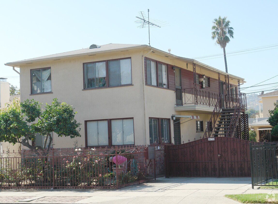 Primary Photo - 4138 Perlita Ave