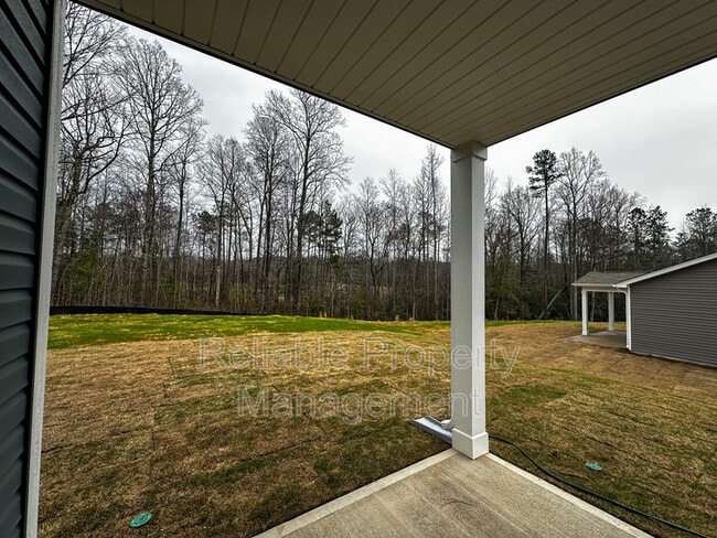 Building Photo - 110 Shooting Star Ln