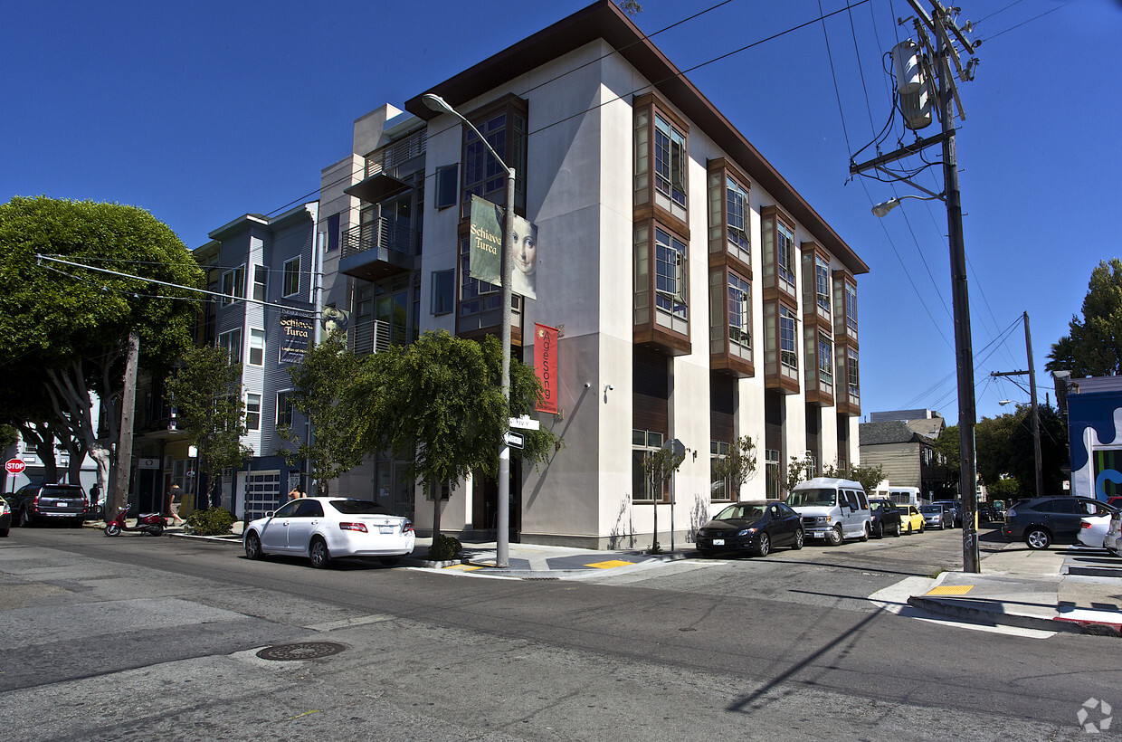 Foto del edificio - 630 Laguna St