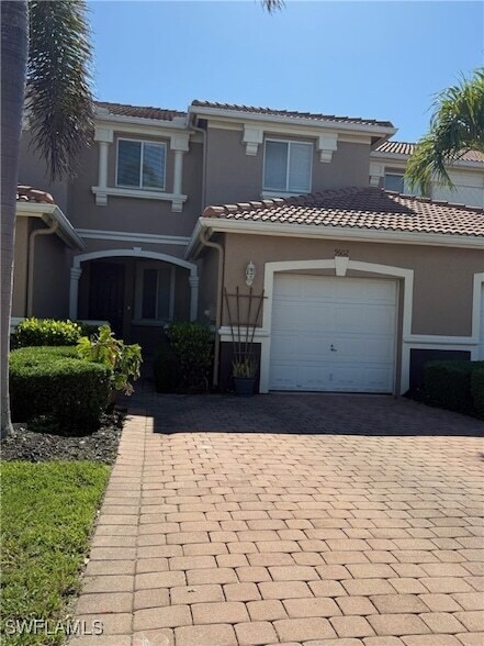 Foto del edificio - 9602 Roundstone Cir
