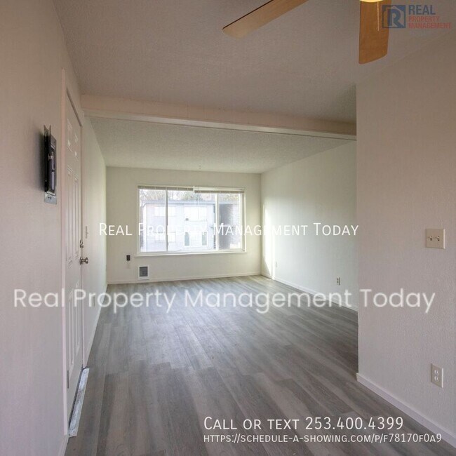 Foto del edificio - 14440 34th Ave S