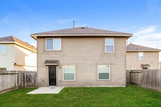 Building Photo - 12707 Veterans Ranch Rd
