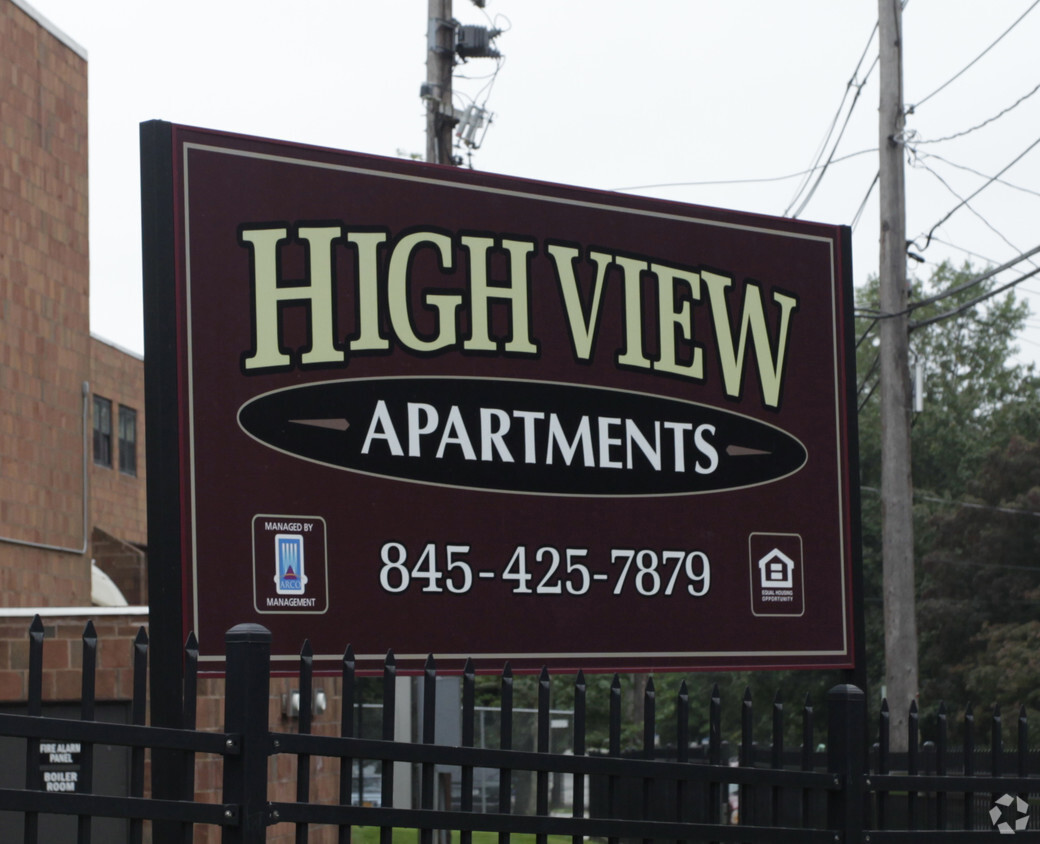 Building Photo - Highview Apartments